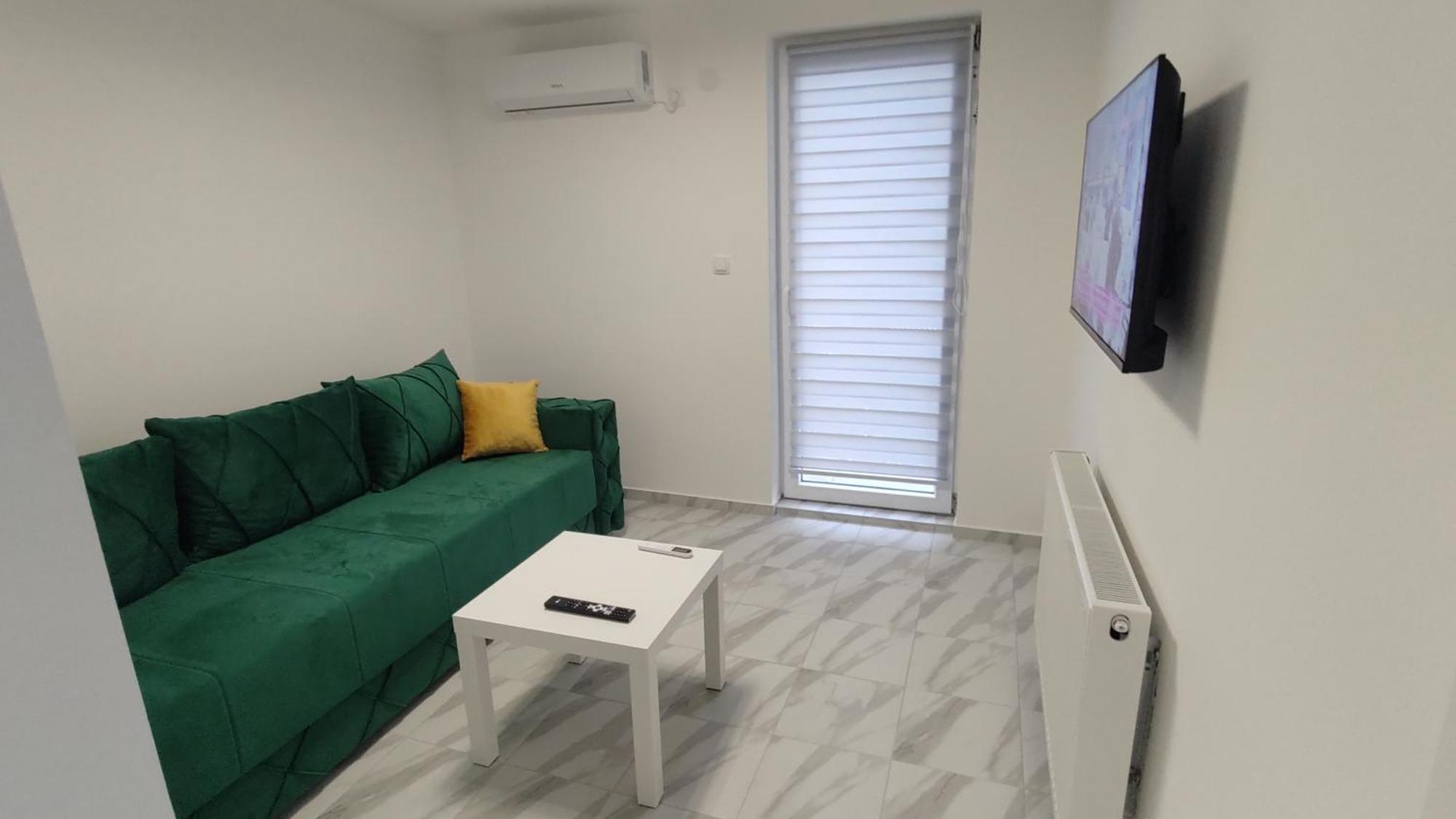Apartman Big 2 Nowy Sad Zewnętrze zdjęcie